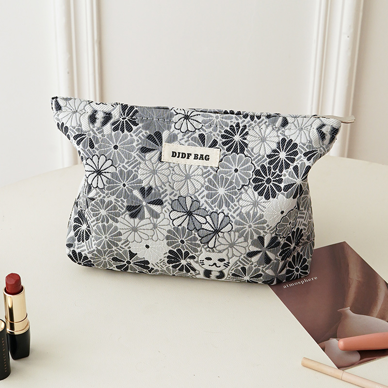 Women Bags Grey - Gümüş Gri Çiçek Bayanlar Kozmetik Çantası